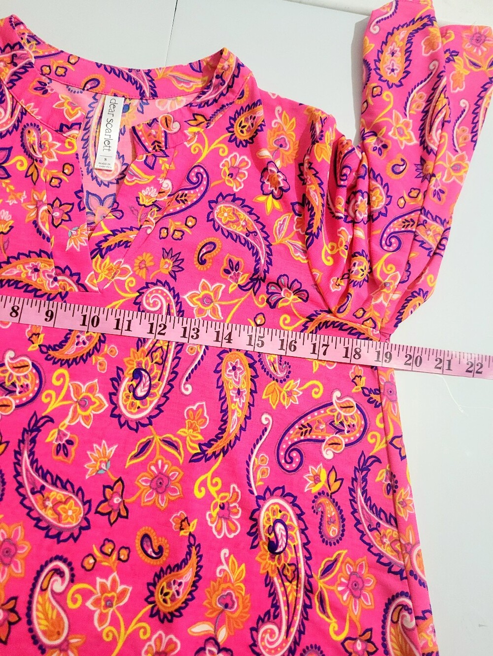 Dear Scarlett Pink Paisley Liquid Knit Tunic Top Small Roll Tab Sleeve Travel - Picture 9 of 11